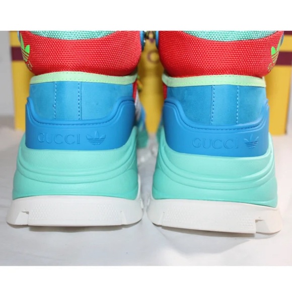 *NIB* GUCCI x Adidas Boots - Picture 3 of 7